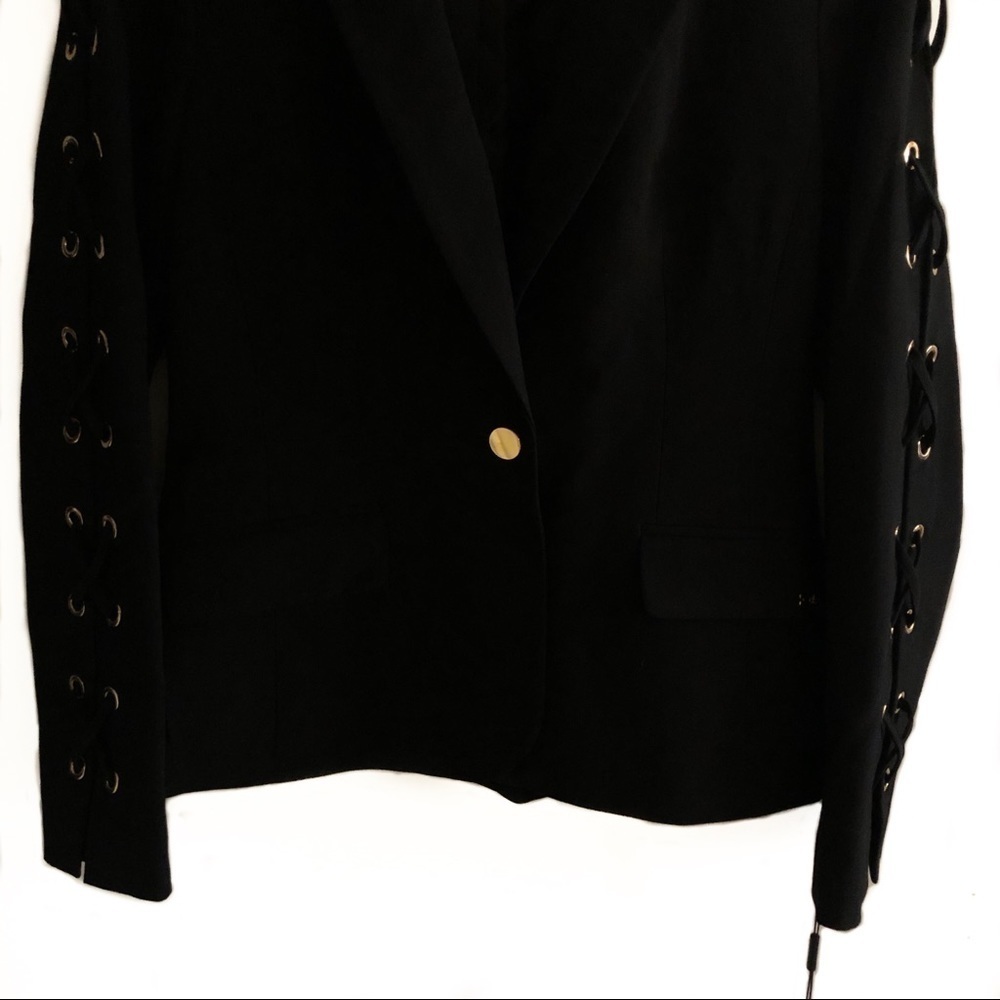 NWT Calvin Klein one button blazer with crisscross - Picture 3 of 7
